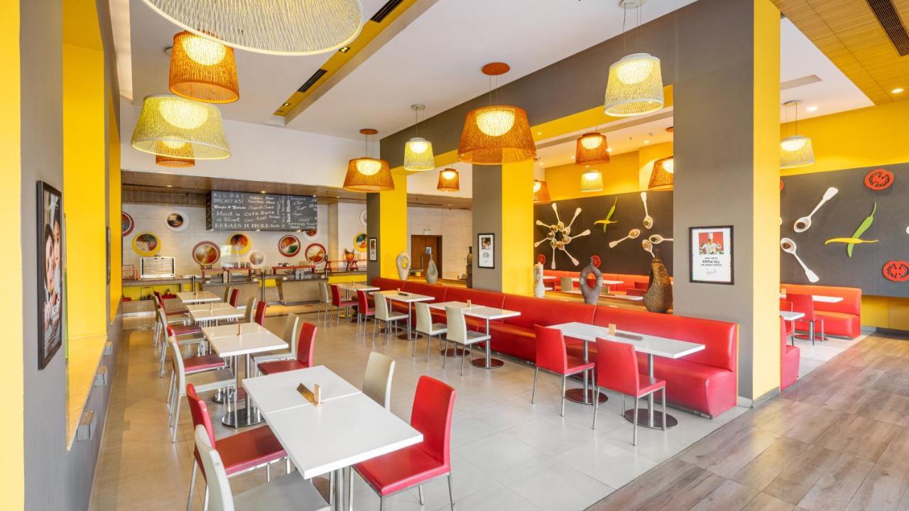 Ibis Gurgaon Golf Course Road - An Accor Brand 호텔 외부 사진