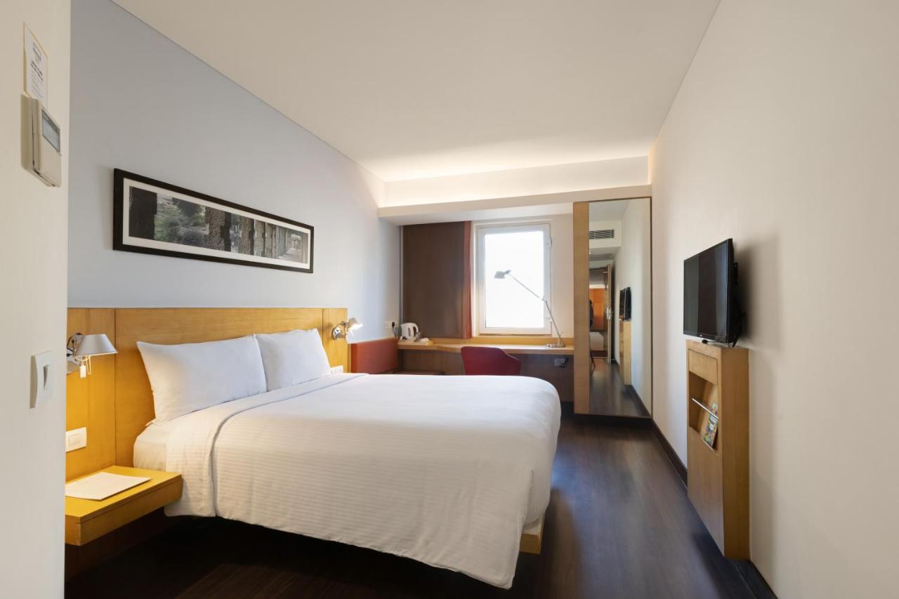Ibis Gurgaon Golf Course Road - An Accor Brand 호텔 외부 사진