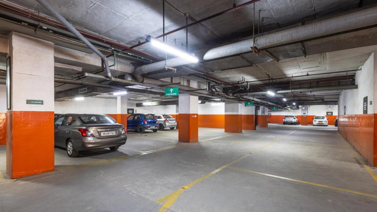 Ibis Gurgaon Golf Course Road - An Accor Brand 호텔 외부 사진